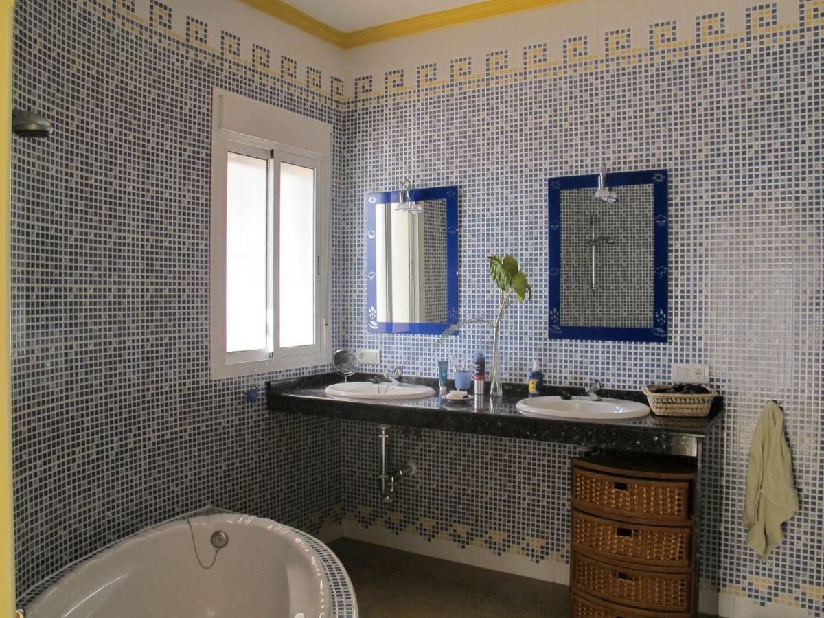 Villa Camakini With Heated Pool And Sea View Arenas  Εξωτερικό φωτογραφία